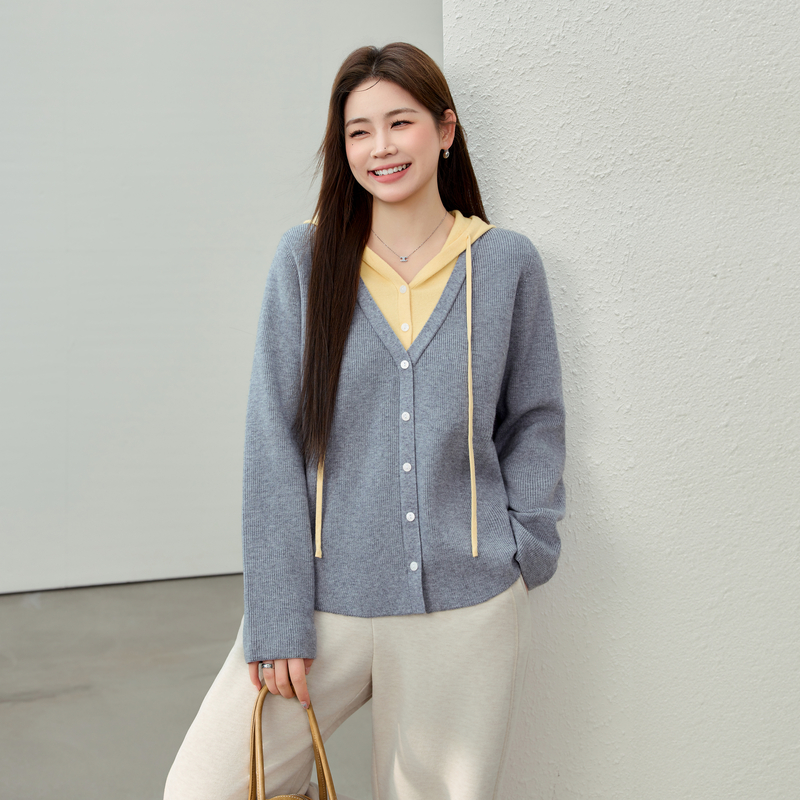 【设计感假两件减龄连帽百搭毛衣】纤莉秀大码女装胖mm2025春新款
