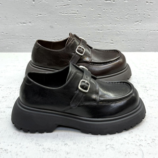 欧洲站欧货女鞋2026春新英伦风真皮厚底乐福鞋皮带扣百搭增高单鞋