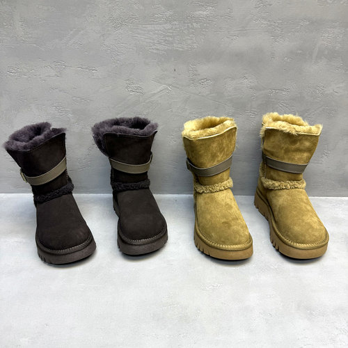 冬季羊毛加厚保暖防滑雪地靴女