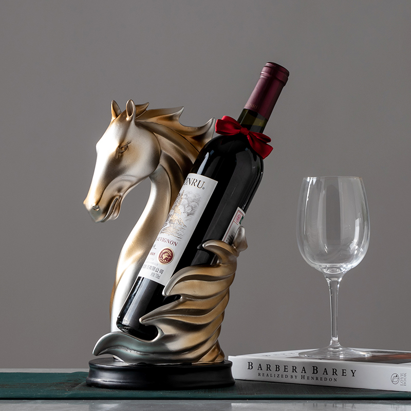 马头轻奢风动物家居客厅红酒架