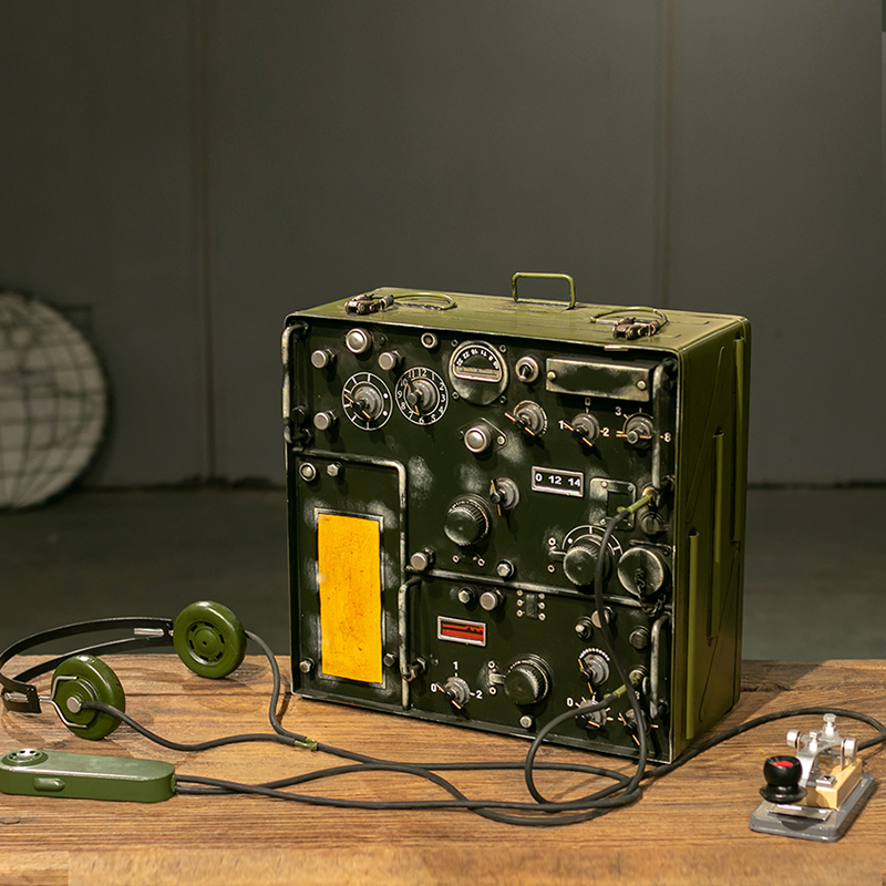 Saree/莎芮铁艺怀旧发报机道具