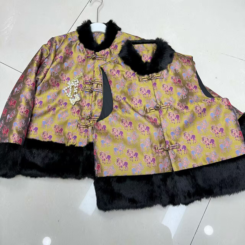 真兔毛拼接人丝宋锦加厚马甲 高级感轻奢新中式夹棉外穿皮草坎肩