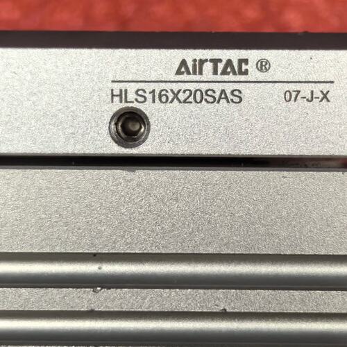 AIRTAC亚德客气缸型号 HLS16X20SAS共2全新二手都有现货
