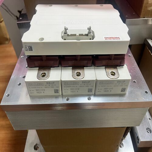 SKIIP613GD123-3DUL SKIIP613GD123-3DUK1451全新现货质量保证