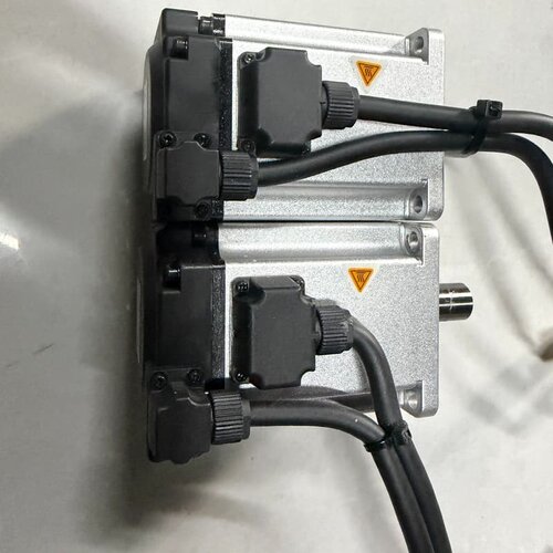 HCFA伺服电机 SV-X2MH040A-N2LN 400W全新二手都有现货