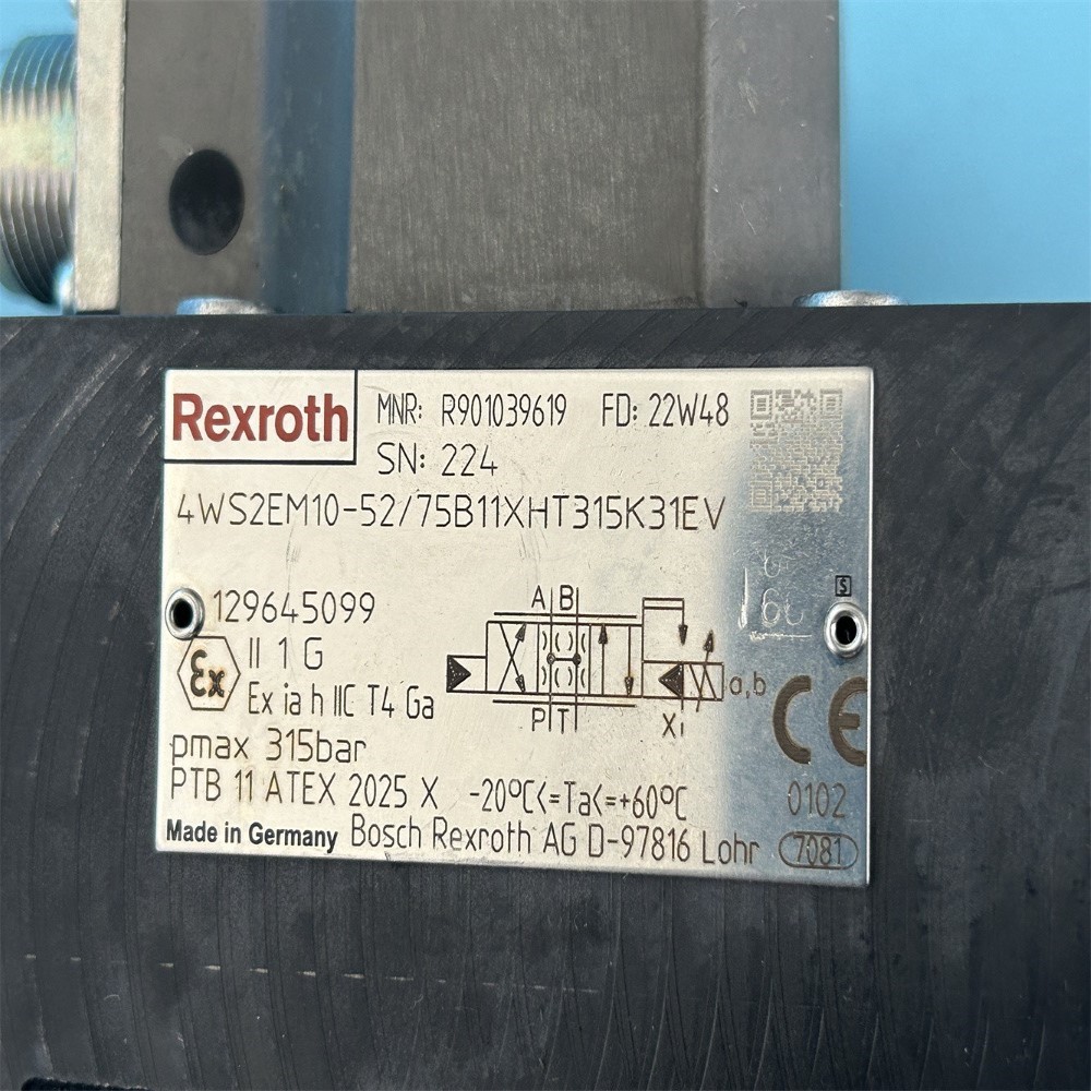 R901039619 4WS2EM10-5X/75B11XHT315K31EV力士乐伺服方向阀全新