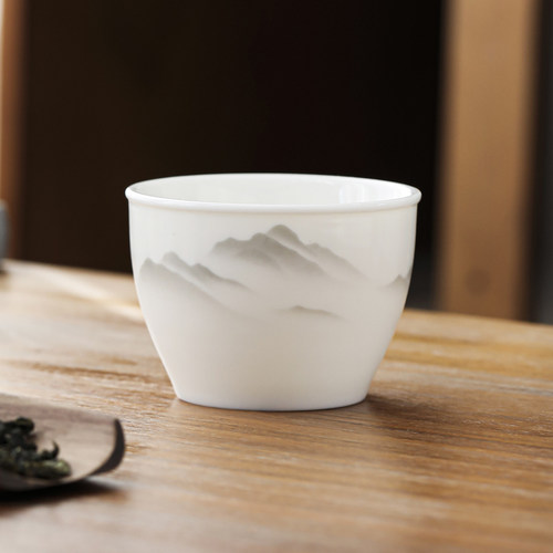 山水高颜值茶杯单个陶瓷主人杯