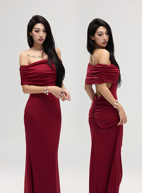Kilonova欧美性感一字肩抹胸连衣裙露背修身纯欲风长裙