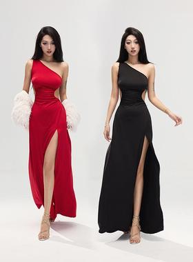 Kilonova欧美时尚感露背斜肩开叉连衣裙无袖收腰显身材性感长裙