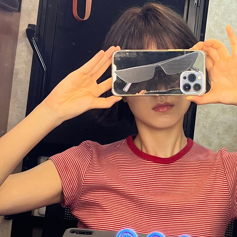 赵今麦同款适用iPhone14苹果15手机壳12ProMax墨镜13荣耀90Pro眼镜70华为Mate60红米Note12镜面K60小众50高级