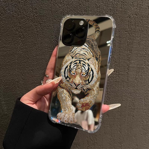 下山虎适用iPhone16苹果15手机壳17ProMax荣耀100华为Mate60压迫感镜面P70补妆oppo黄金vivo创意高级感奢华软