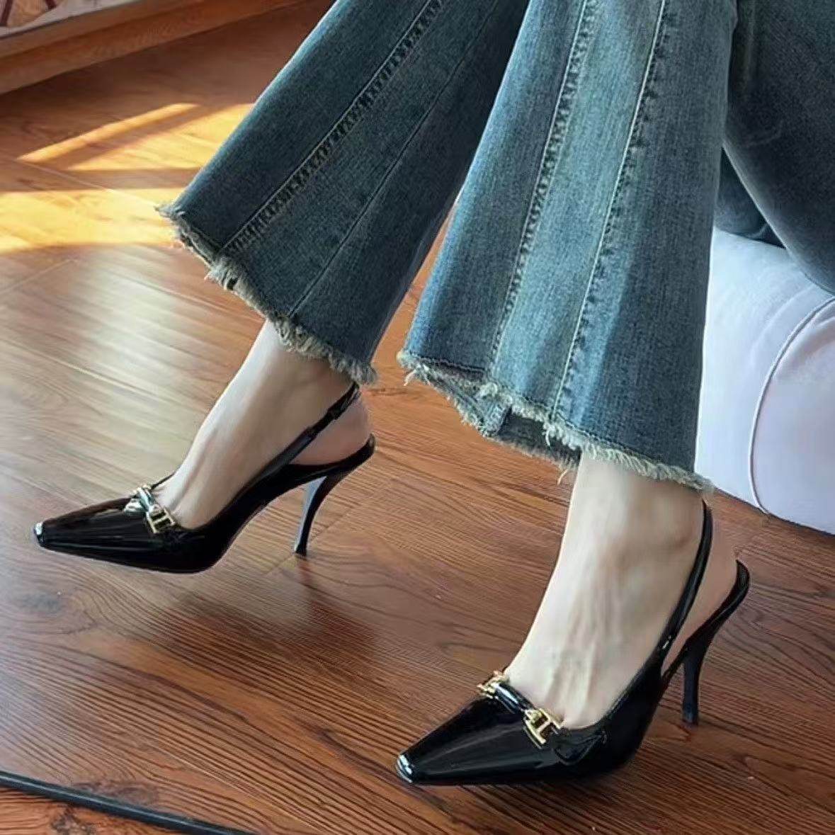 2025新款高跟凉鞋高跟鞋女黑色包头夏季漆皮后空单鞋细跟法式绝美