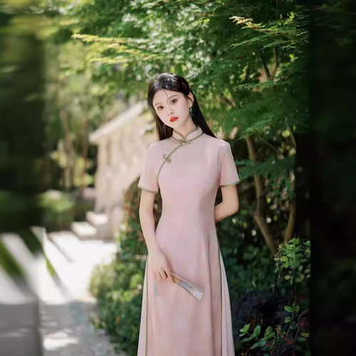 一珂锦绣女装懿菲奥黛2026新款一城风絮俏娘鱼年轻新中式绝美旗袍