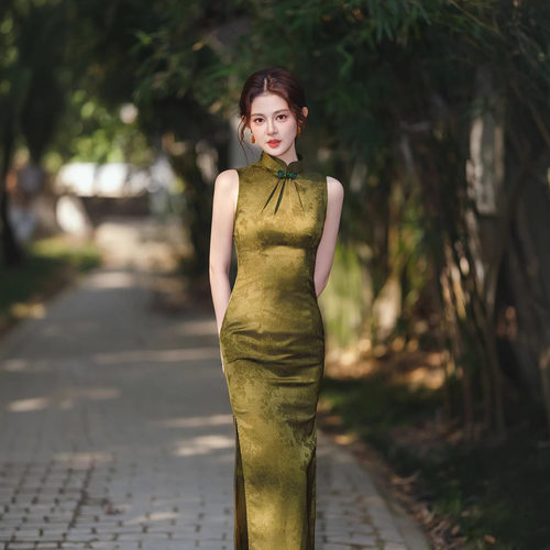 一珂锦绣女装懿菲奥黛2026新款一城风絮俏娘鱼年轻新中式绝美旗袍