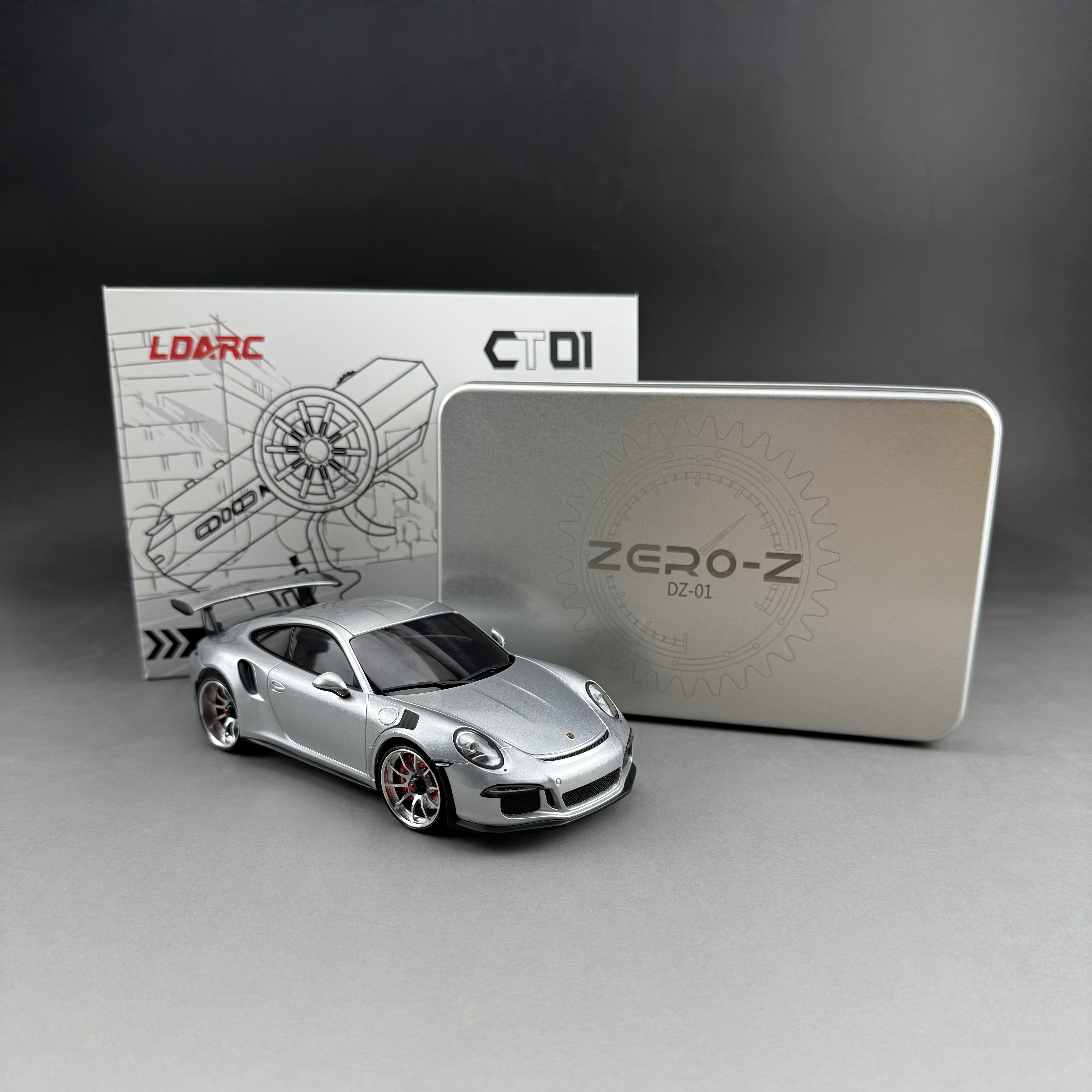 ZERO-Z全新四驱RC遥控蚊车保时捷911银 金属车架DZ01漂移版 ZERO-Z全新四驱RC遥控蚊车保时捷911银 金属车架DZ01漂移版