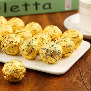 金色外皮 夹心 球形 巧克力 饰 20个圆形巧克力散装 蛋糕装 果仁