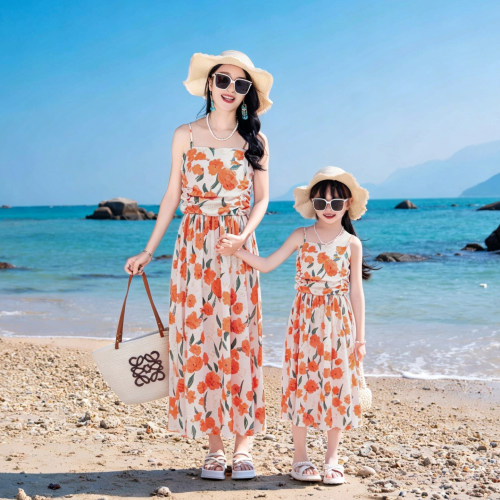 夏季度假波西米亚碎花亲子连衣裙