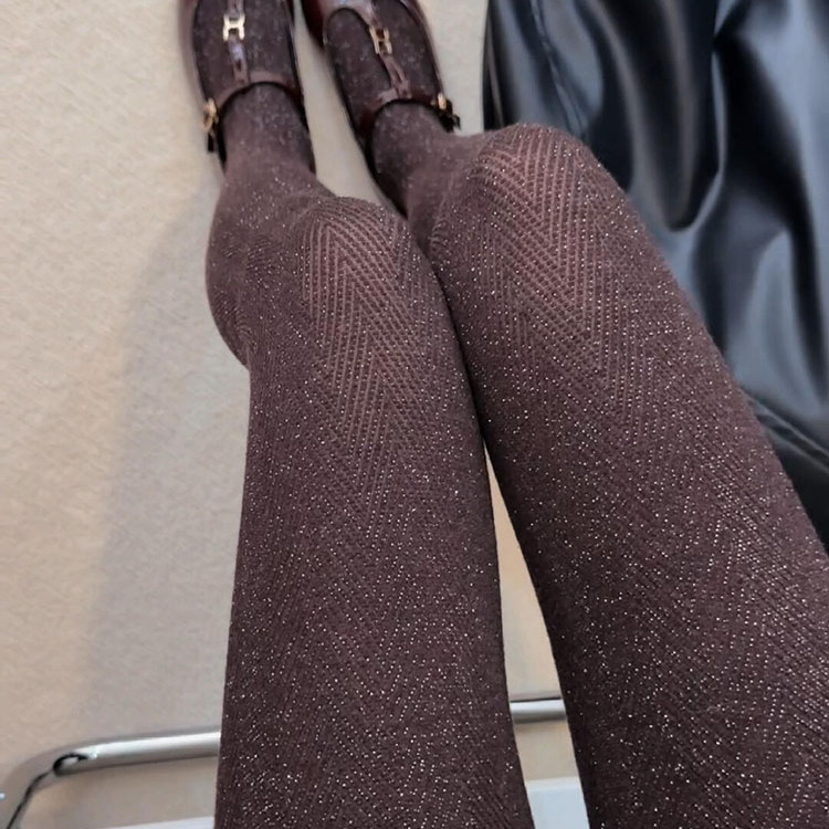 咖色连裤袜好闪~bling心动直击！