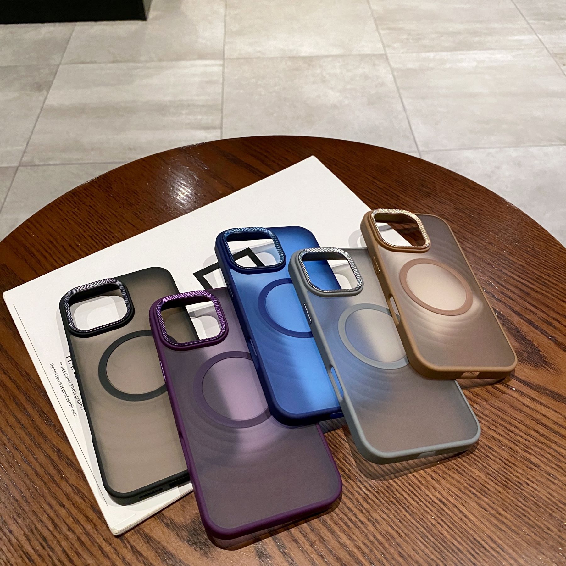 max新款无极磁吸手机壳