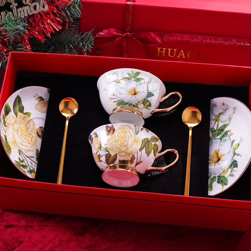 高级感骨瓷咖啡杯碟送勺子礼盒装