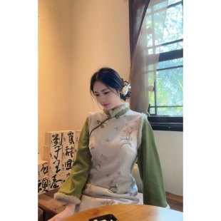 胖mm新中式 假两件绿色显白显瘦加绒大码 旗袍裙毛领 自制款 竹生