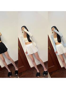 口碑牛货！瑜伽殿堂级~nulu防晒衣+varsity风琴百褶半裙+运动文胸