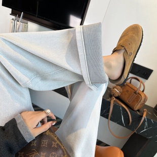 03/08W品牌2026年新款月牙白软绵高腰显瘦加厚阔腿弯刀裤183