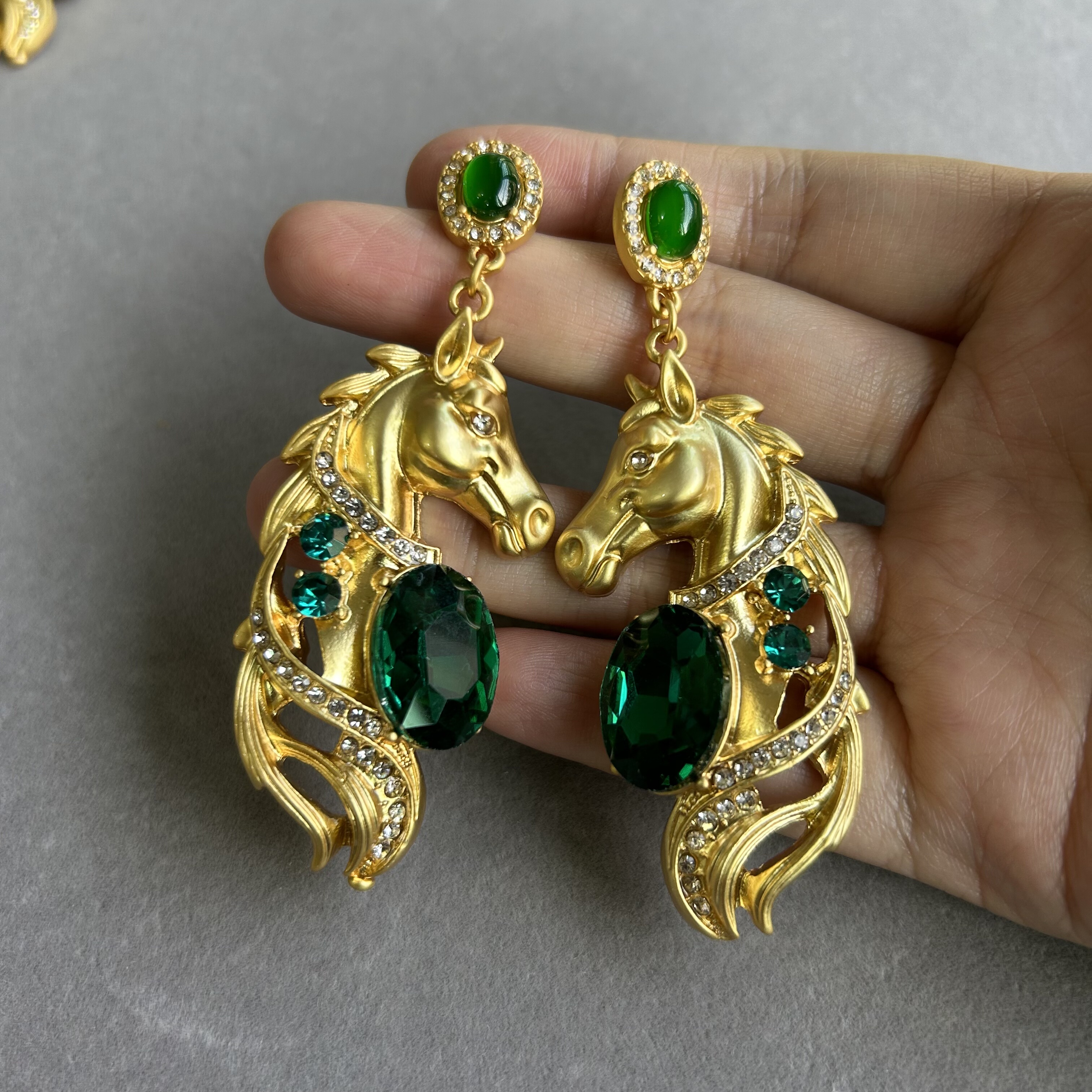 中古夸张耳环马头造型宫廷风耳坠重工镶钻中古耳饰轻奢感秋冬,饰品/流行首饰/时尚饰品新,耳环,淘宝优惠券,粉丝福利购,淘宝优惠卷