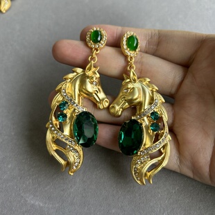 中古夸张耳环马头造型宫廷风耳坠重工镶钻中古耳饰轻奢感秋冬