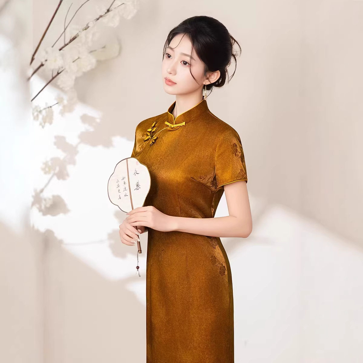 2026春季新款改良旗袍长款短袖复古妈妈装婚宴喜服日常可穿连衣裙
