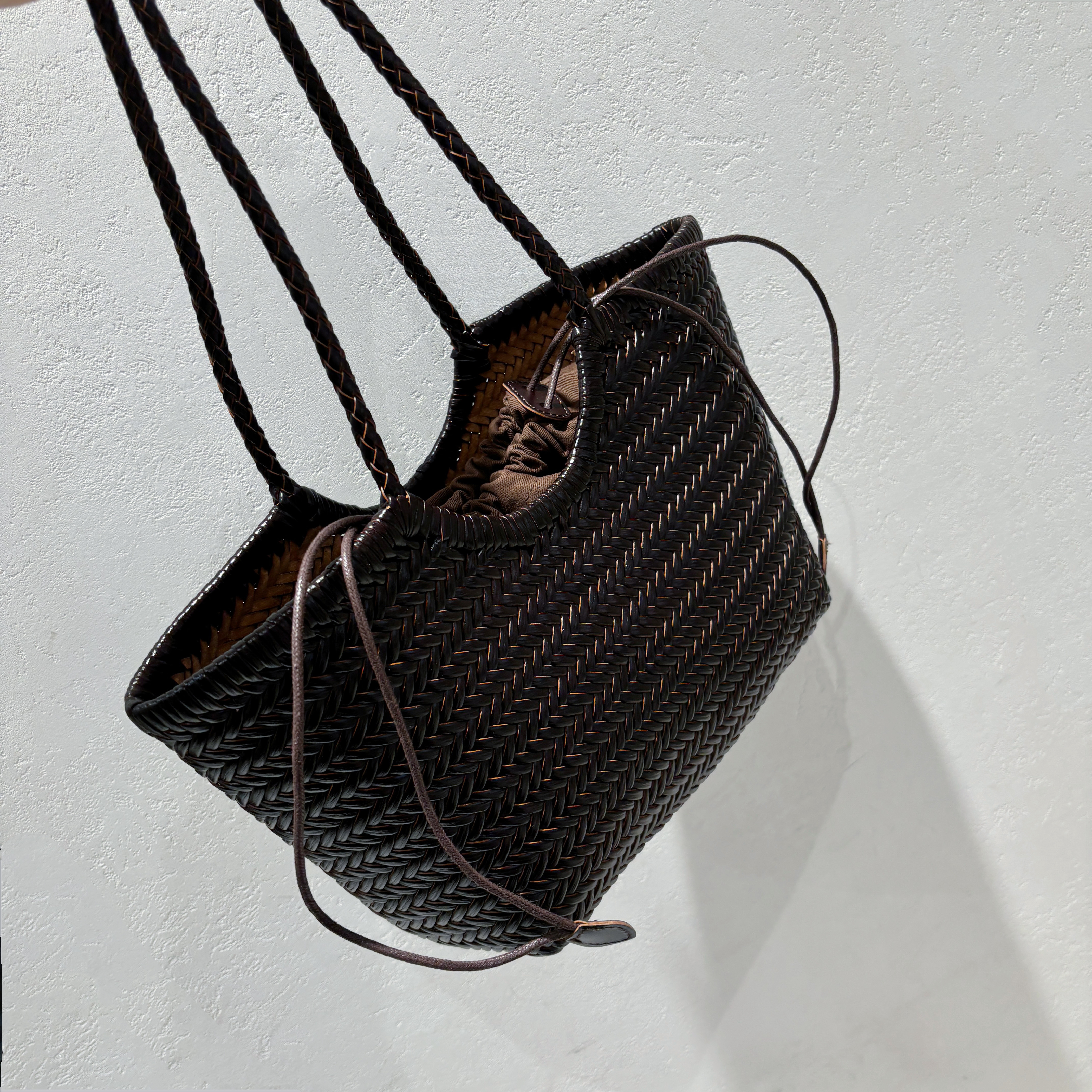 独家定制进口牛皮菜篮子包法式纯手工编织包百搭单肩包手拎通勤包