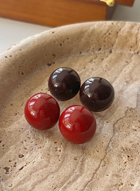 红色波尔多红半球耳钉女复古港风气质高级感车厘子1.8cm耳环饰品