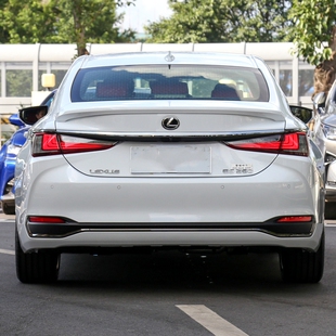 适用于2018-2024款雷克萨斯新ES尾翼200 ES260 ES300h 改装压尾翼