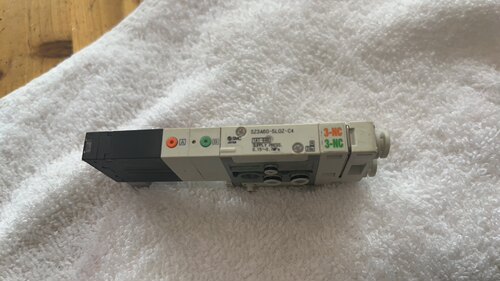SMC SZ3A60-5L0Z-C4 电磁阀 原装正品 95新