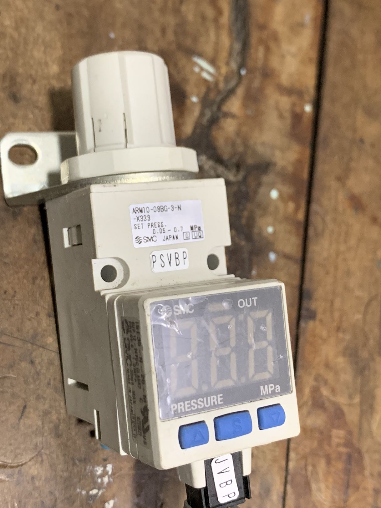 SMC AR10-08BG-3-N-x333 调压阀 带压力开关 原装正品 拆机