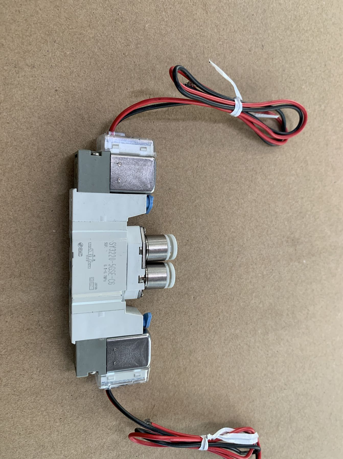 SMC SY3220-5GSE-C6 电磁阀 原装正品 全新