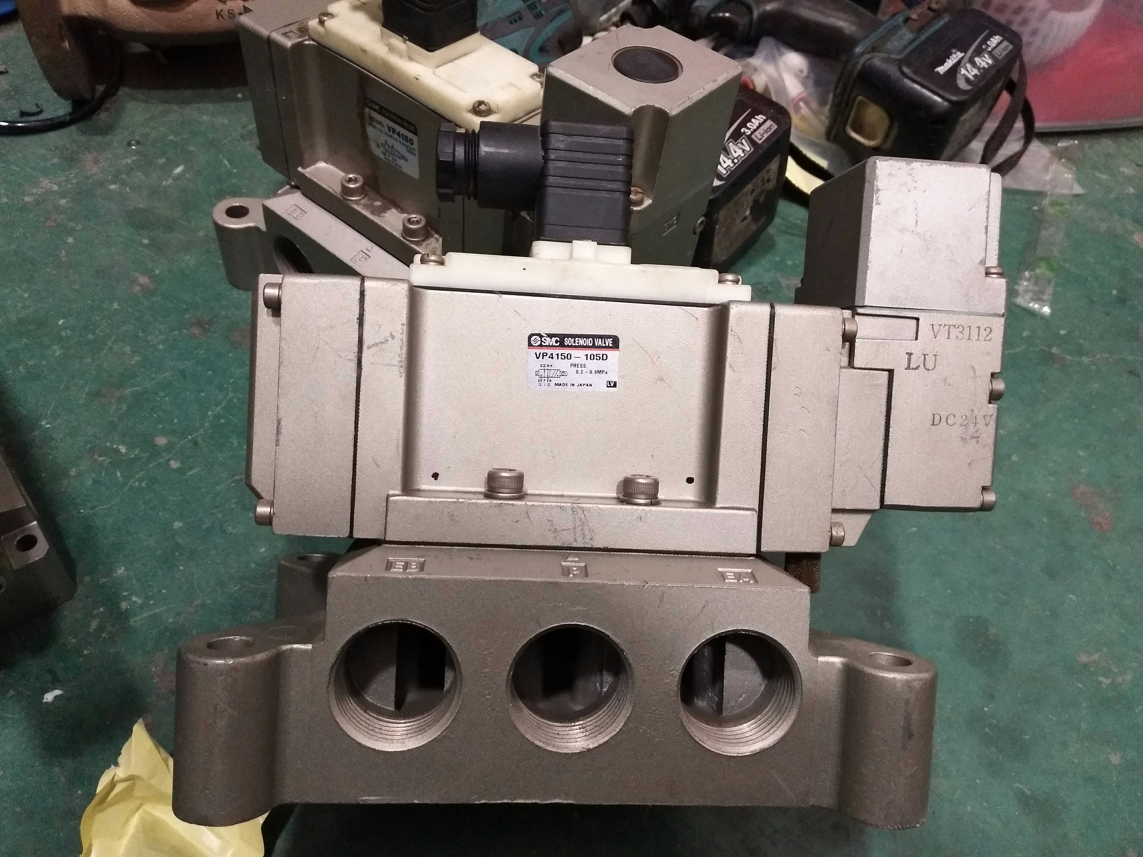 smc两位五通大排量日本电磁阀