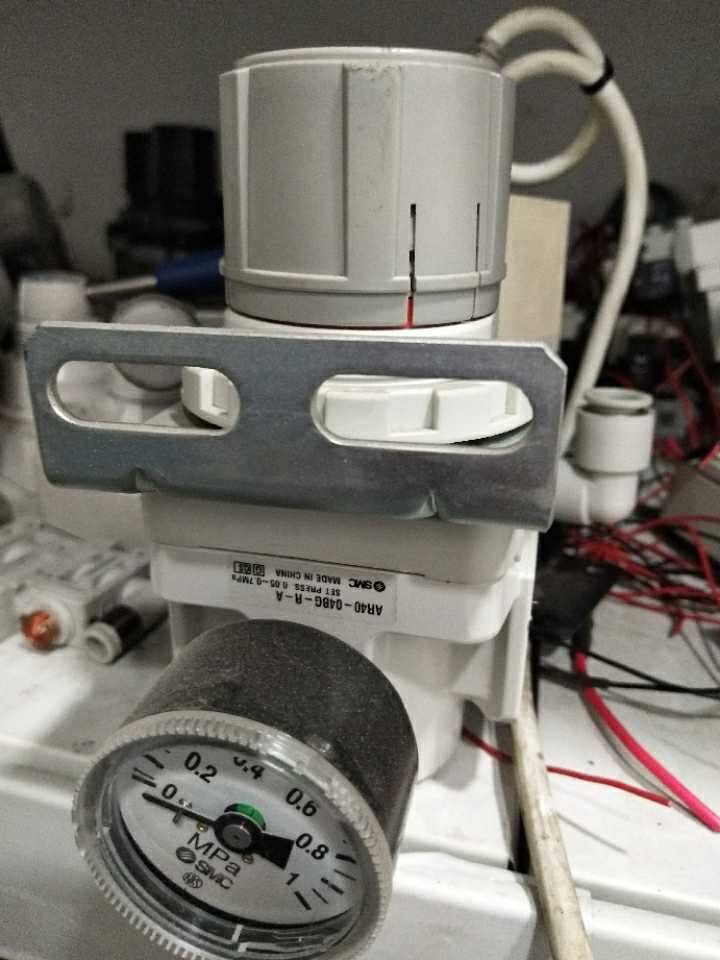 SMC AR40-04BG-R-A 正品调压阀 原装正品拆机
