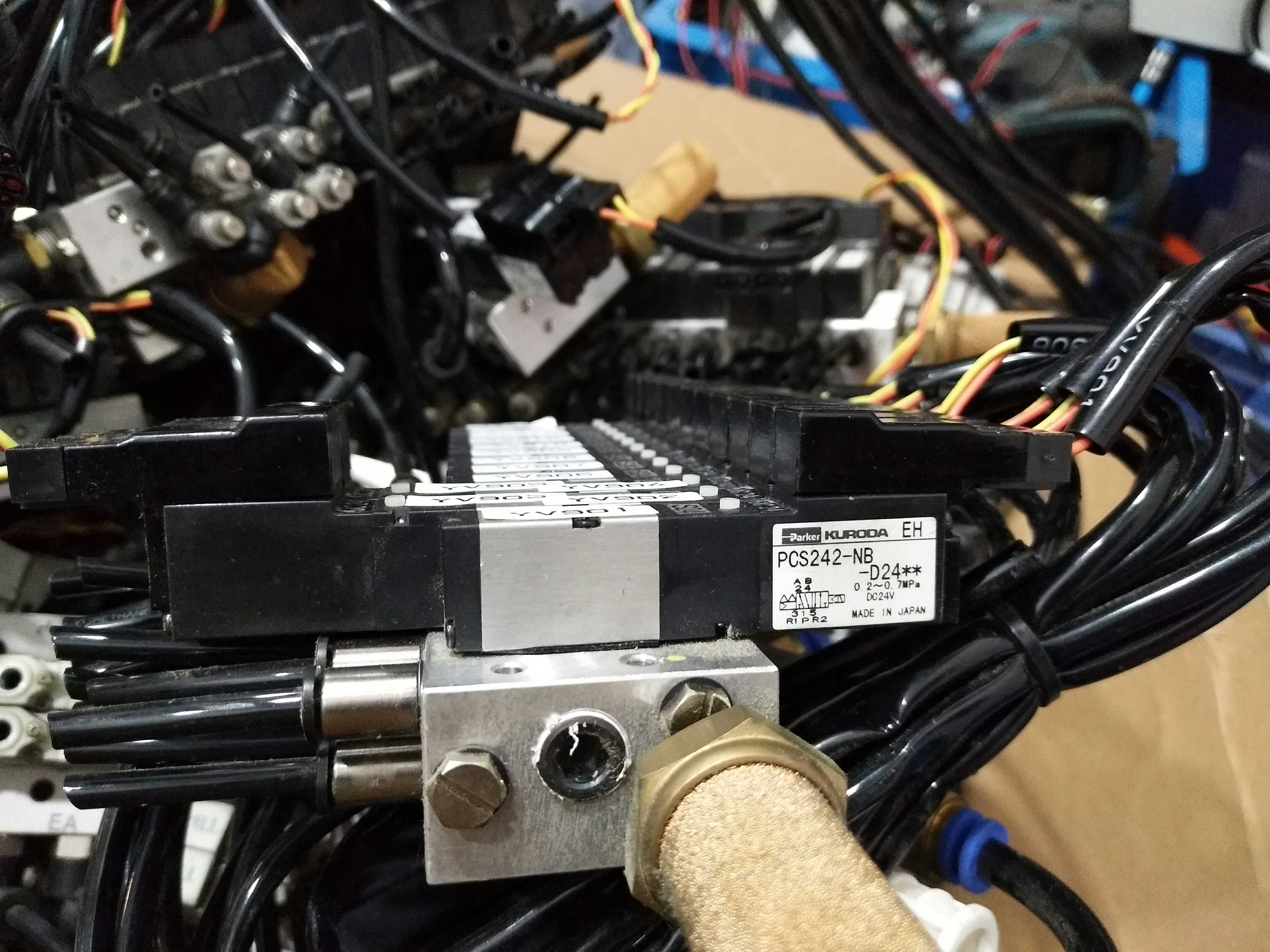 拆机九成新电磁阀