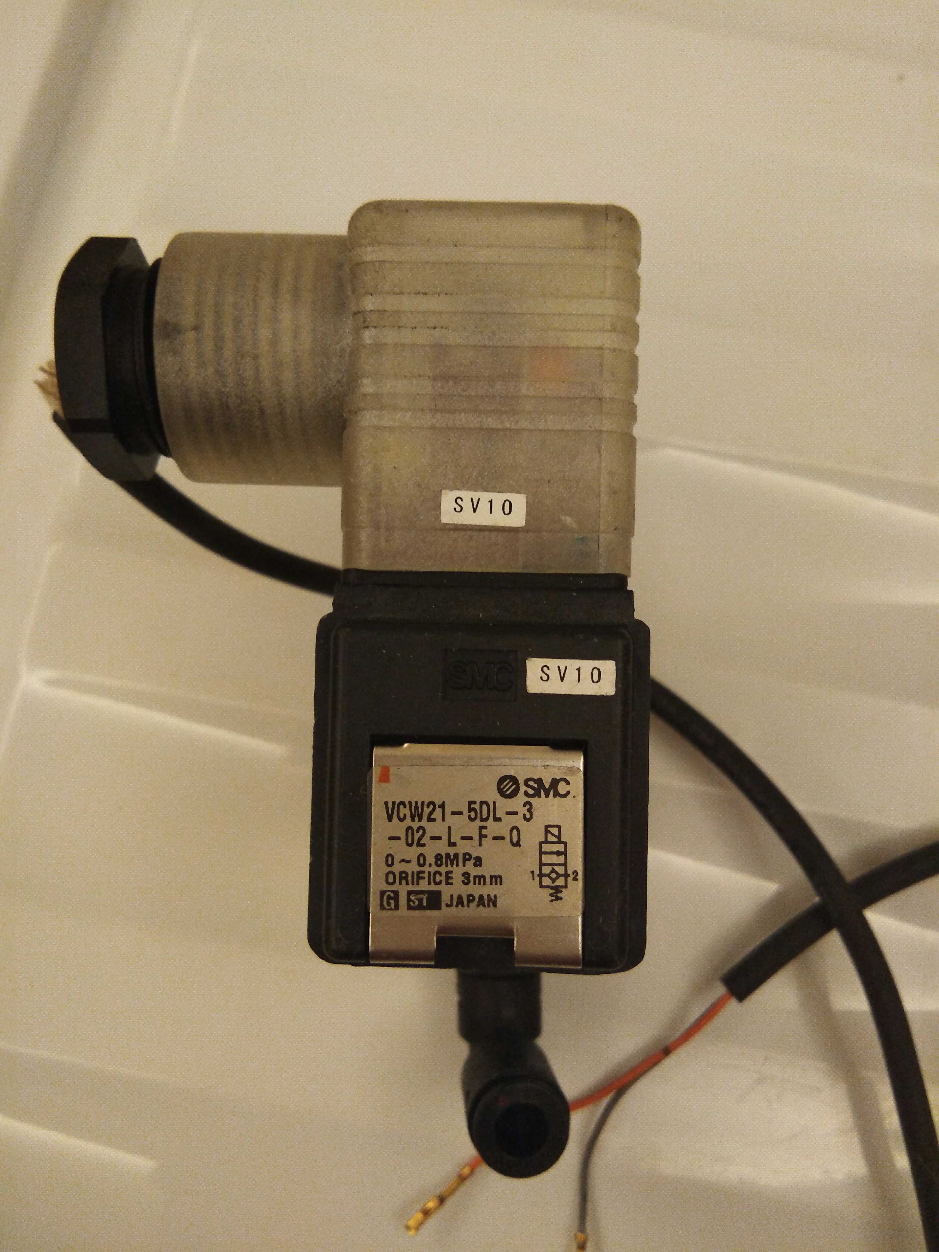 SMC VCW21-5DL-3-02-L-F-Q电磁水阀 原装拆机件 成色好，包好用