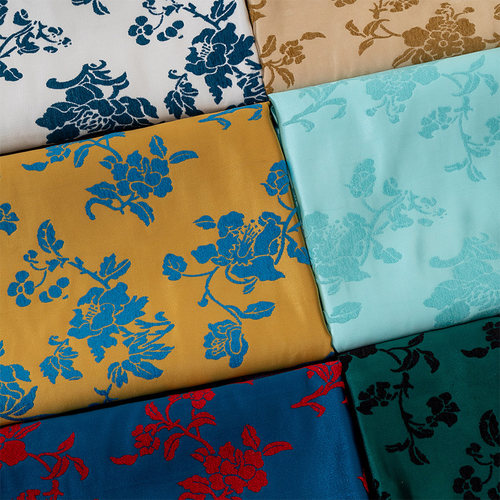 仿漳绒牡丹高端马面裙提花