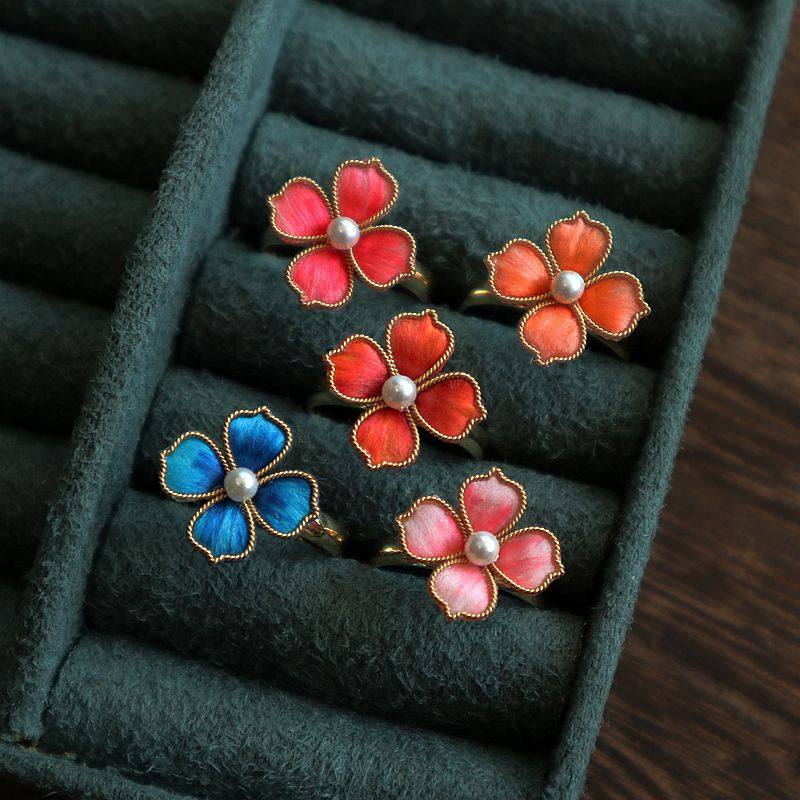 2025非遗原创纯手工蚕丝绒花新颖戒指新中式国风气质搭配女指环