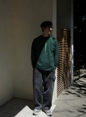 PROPER定常 印花图案长袖T恤（深绿色）| triplemajor