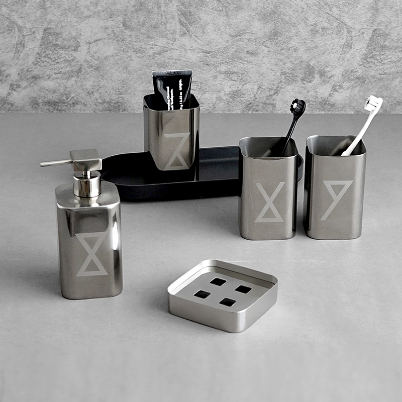 简约轻奢高级感不锈钢刷牙洗漱杯