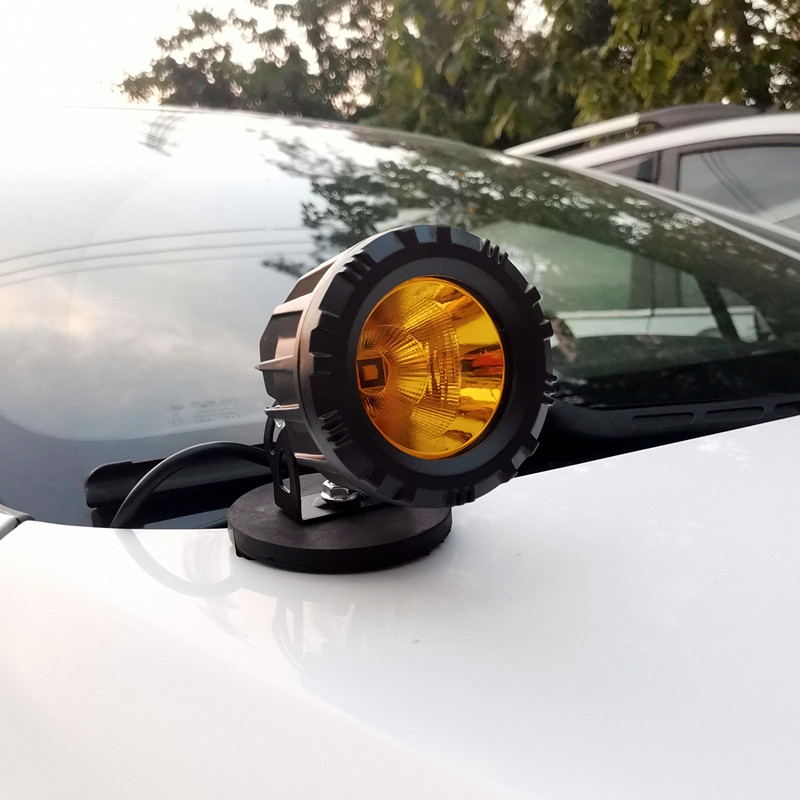 牧马人BJ40A柱灯越野汽车顶射灯