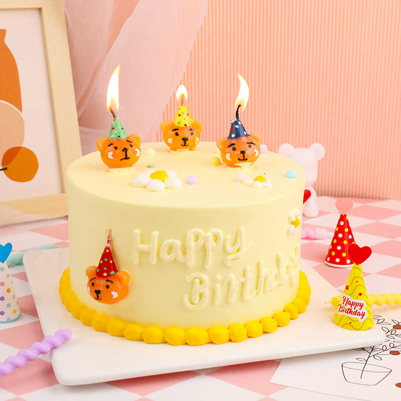 ins风派对生日蛋糕装饰可爱彩色帽子小熊笑脸创意卡通儿童蜡烛