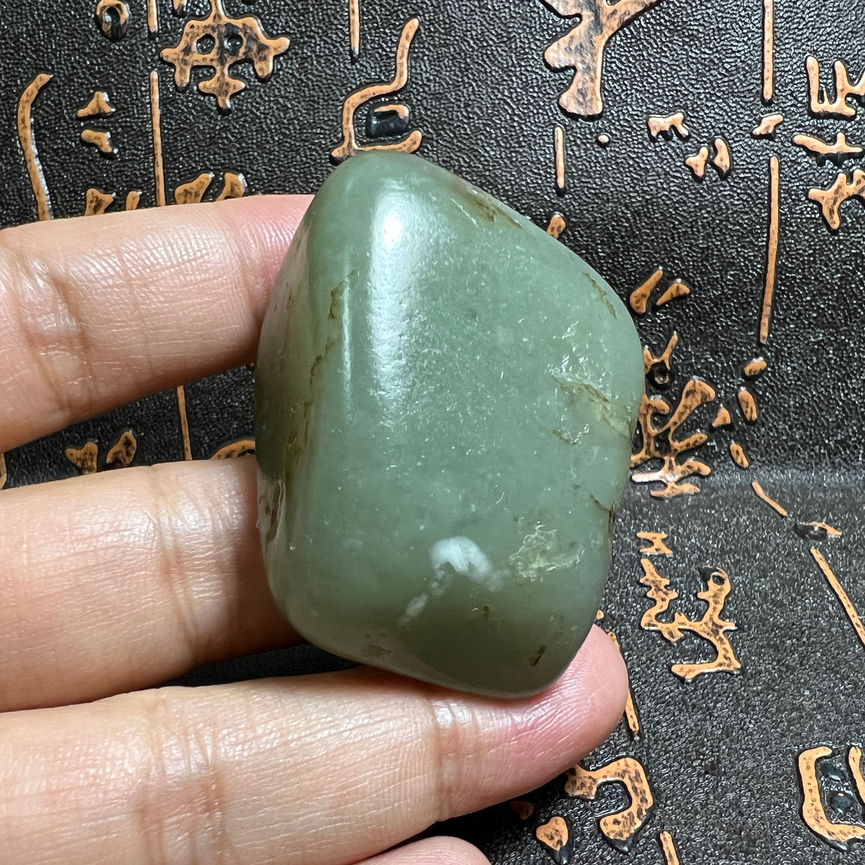 41g沙枣青无修籽料原石天然新疆和田玉原石细腻油润青玉吊坠挂件