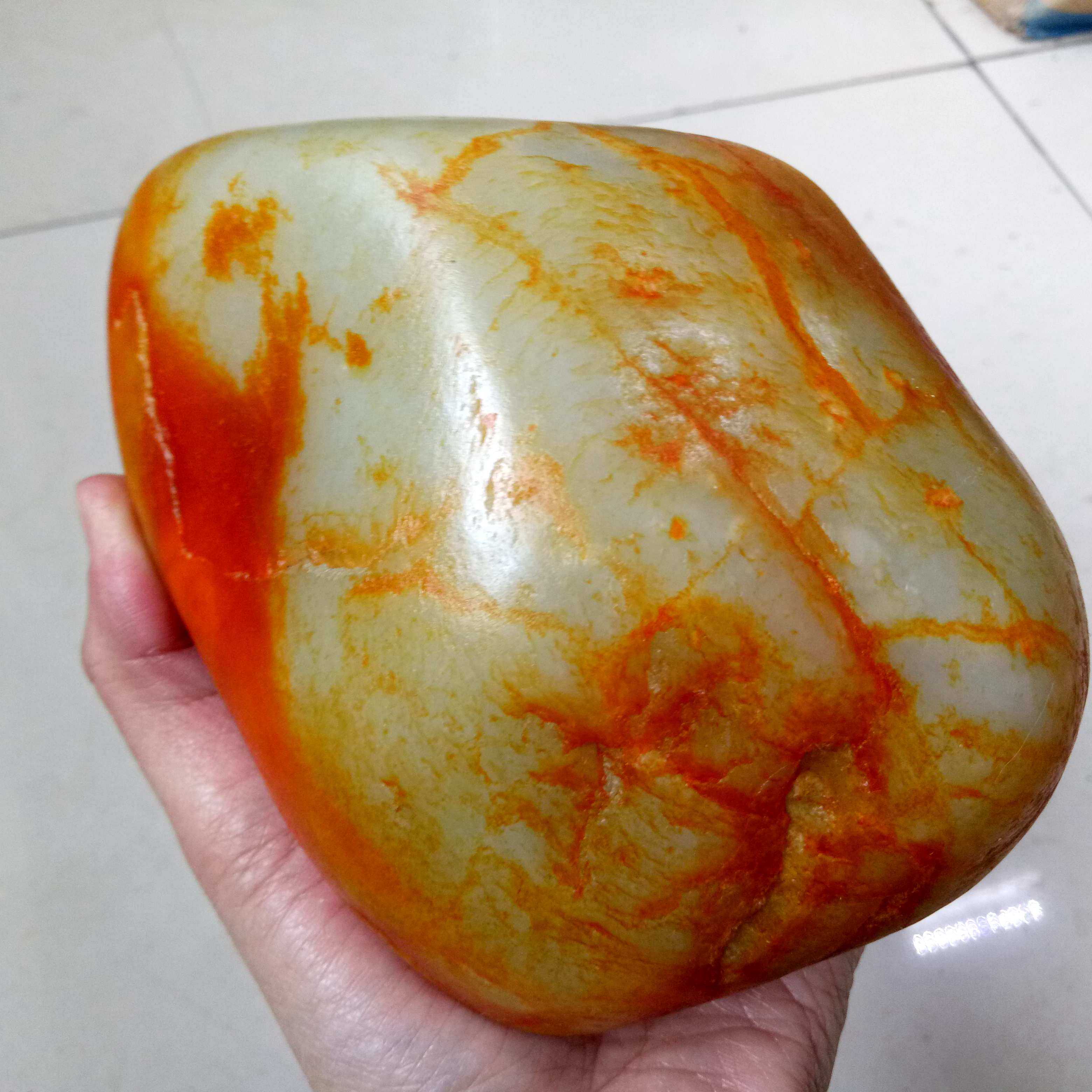 新疆和田玉籽料原石青玉独籽红皮