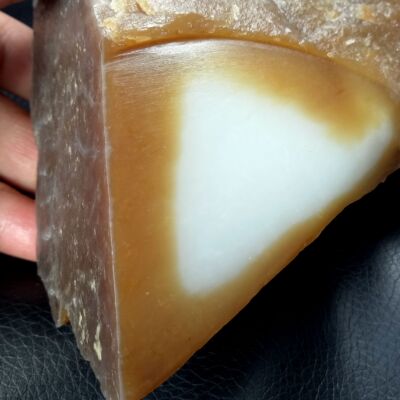 820g且末糖白玉山料红糖白羊脂玉山料原石牌子挂件把件精品糖白料