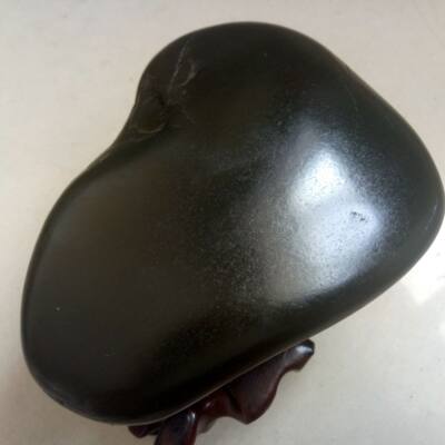 和田玉黑青籽料收藏级籽玉精品